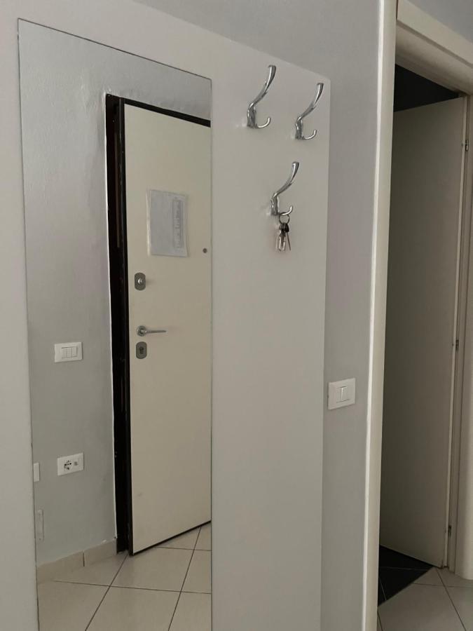 Emi Sol Apartment Vlorë Eksteriør bilde